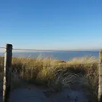 Nice House With Large Garden In And Near The Sea Noordwijk